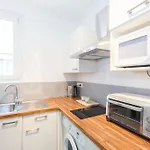 Paris Studio Rue Du Maine In Montparnasse - Next To Train Station, Close To 6Th Arrondissement